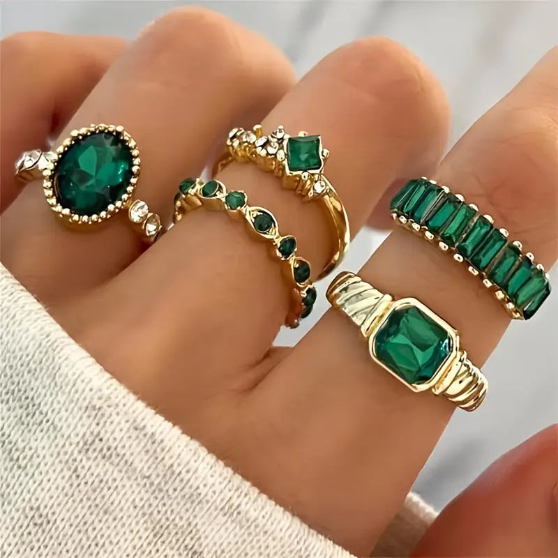 Zarina Emerald Gold Ring Set