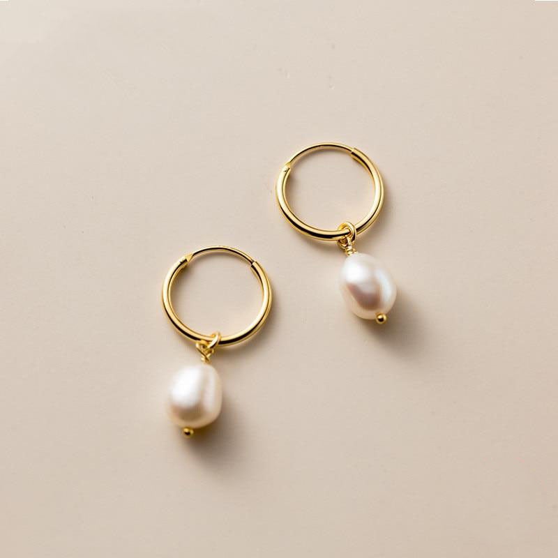 Luna | Elegant Pearl Drop Earrings