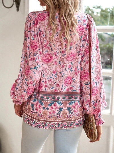 Lia | Chic Floral Blouse