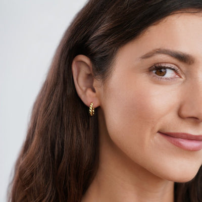 Lunaire | Elegant Twist Earrings