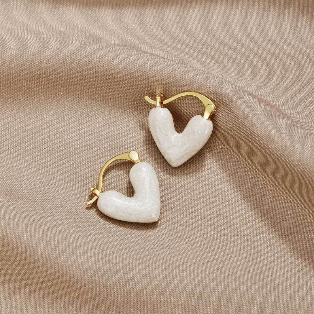 Elysian | Delicate Heart Earrings